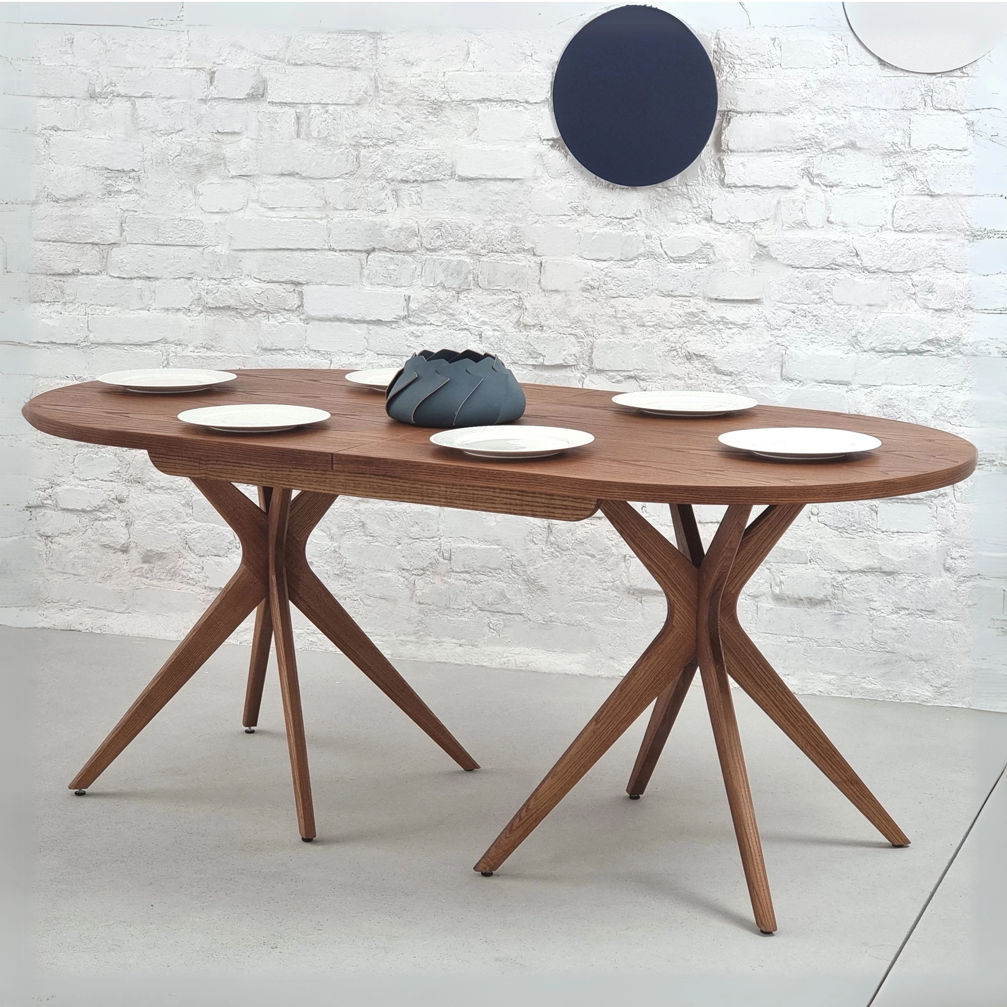 Stół owalny rozkładany JUUBI 90x180-230cm dąb Stół owalny rozkładany JUUBI 90x180-230cm dąb